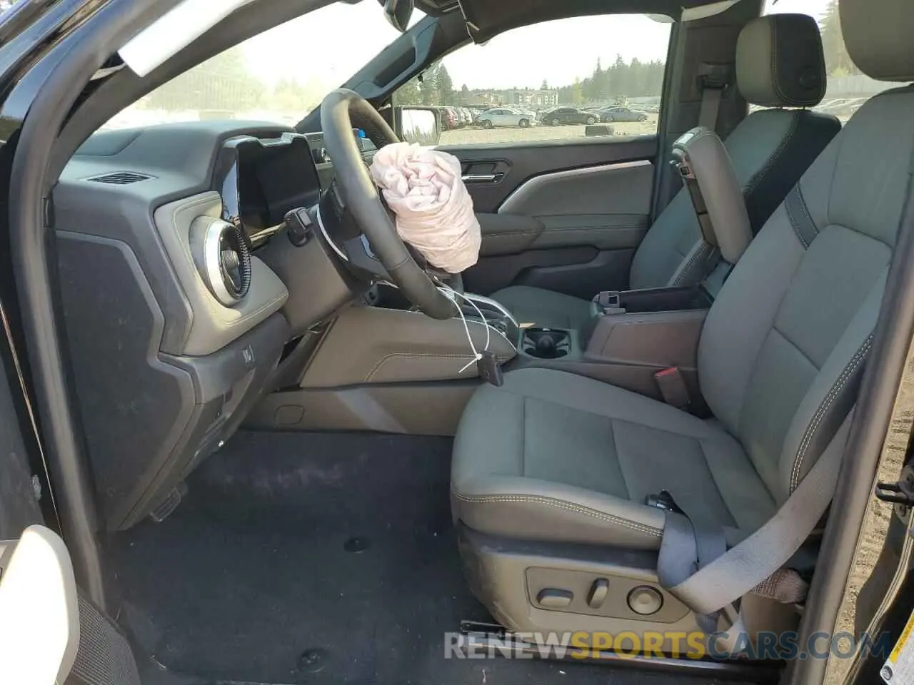 7 Photograph of a damaged car 1GCPTFEK1R1319644 CHEVROLET COLORADO 2024