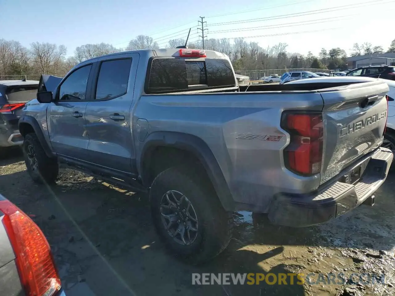 2 Photograph of a damaged car 1GCPTFEK2R1297069 CHEVROLET COLORADO 2024