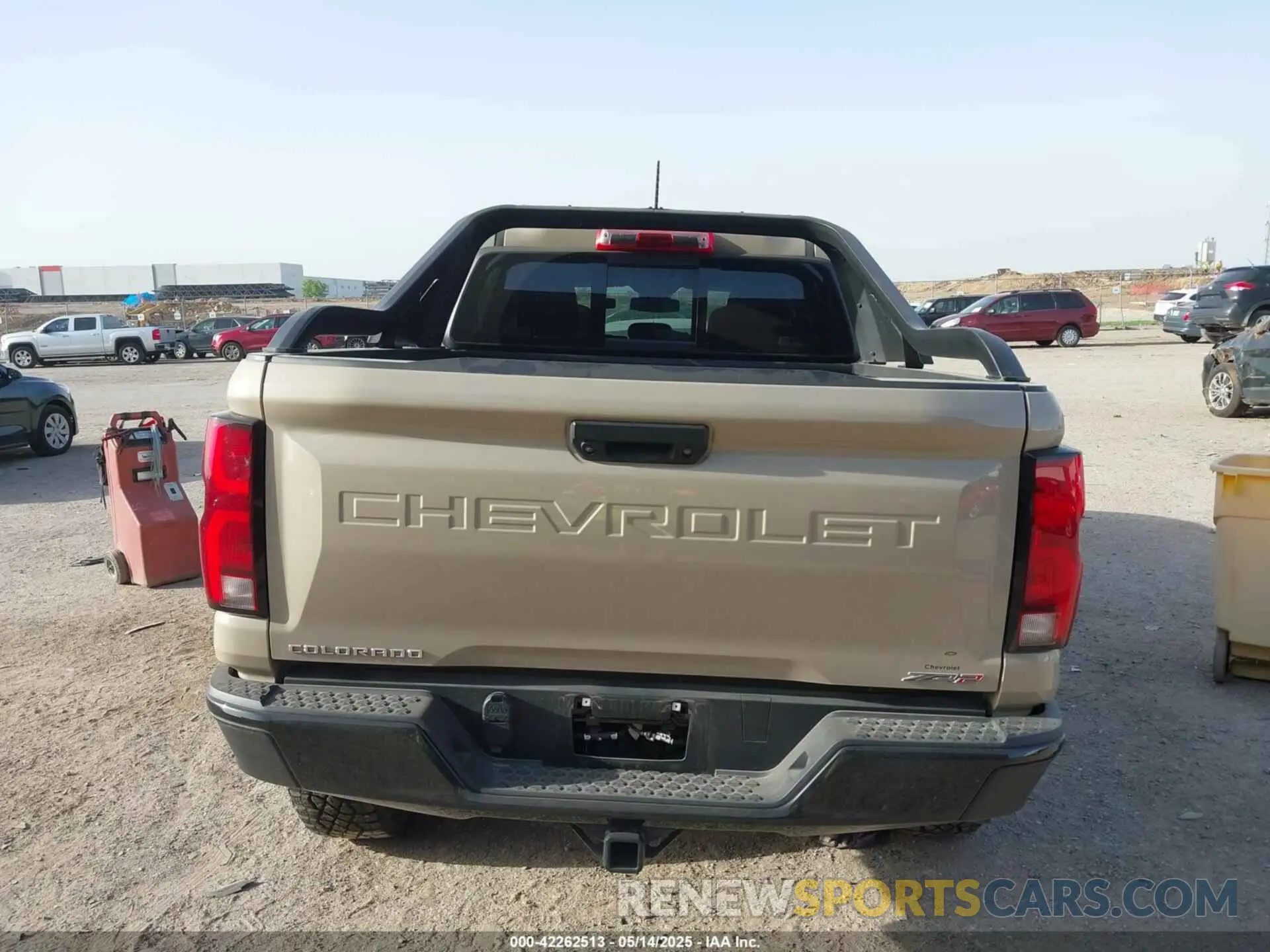 16 Photograph of a damaged car 1GCPTFEK4R1145701 CHEVROLET COLORADO 2024