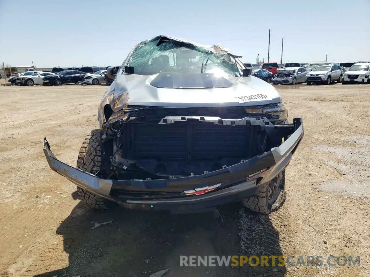 5 Photograph of a damaged car 1GCPTFEKXR1187824 CHEVROLET COLORADO 2024