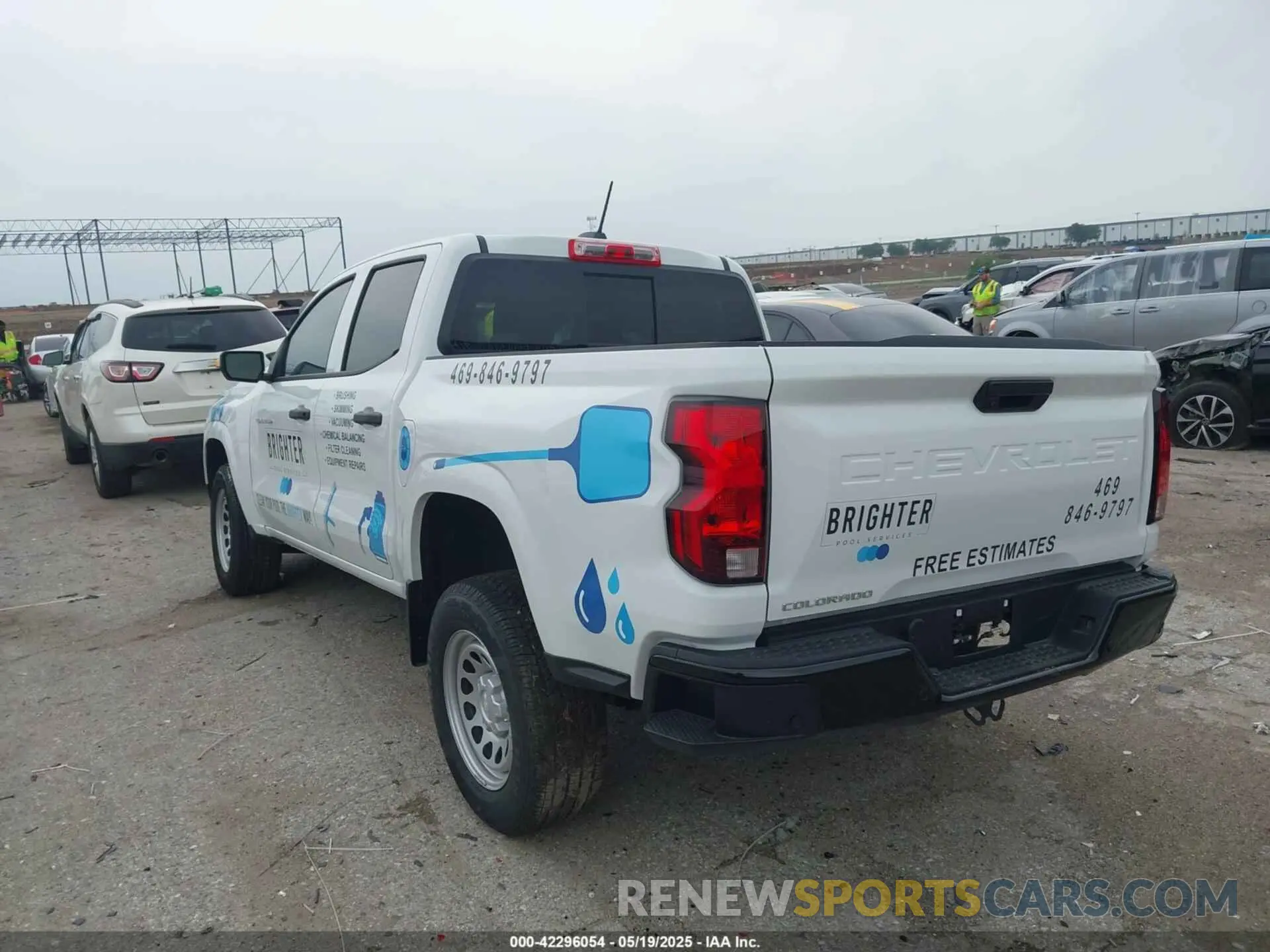 3 Photograph of a damaged car 1GCPSBEK2S1111516 CHEVROLET COLORADO 2025