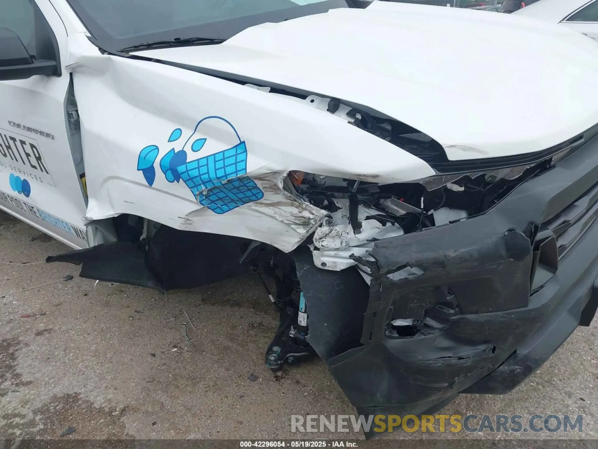 6 Photograph of a damaged car 1GCPSBEK2S1111516 CHEVROLET COLORADO 2025