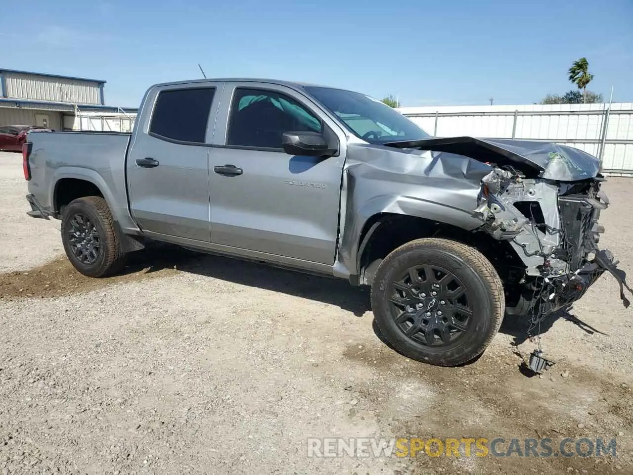 4 Photograph of a damaged car 1GCPSBEK3S1137431 CHEVROLET COLORADO 2025