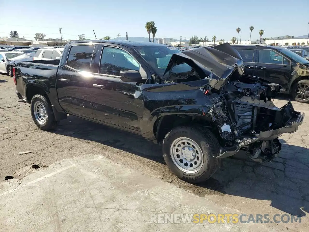 4 Photograph of a damaged car 1GCPSBEK6S1150108 CHEVROLET COLORADO 2025