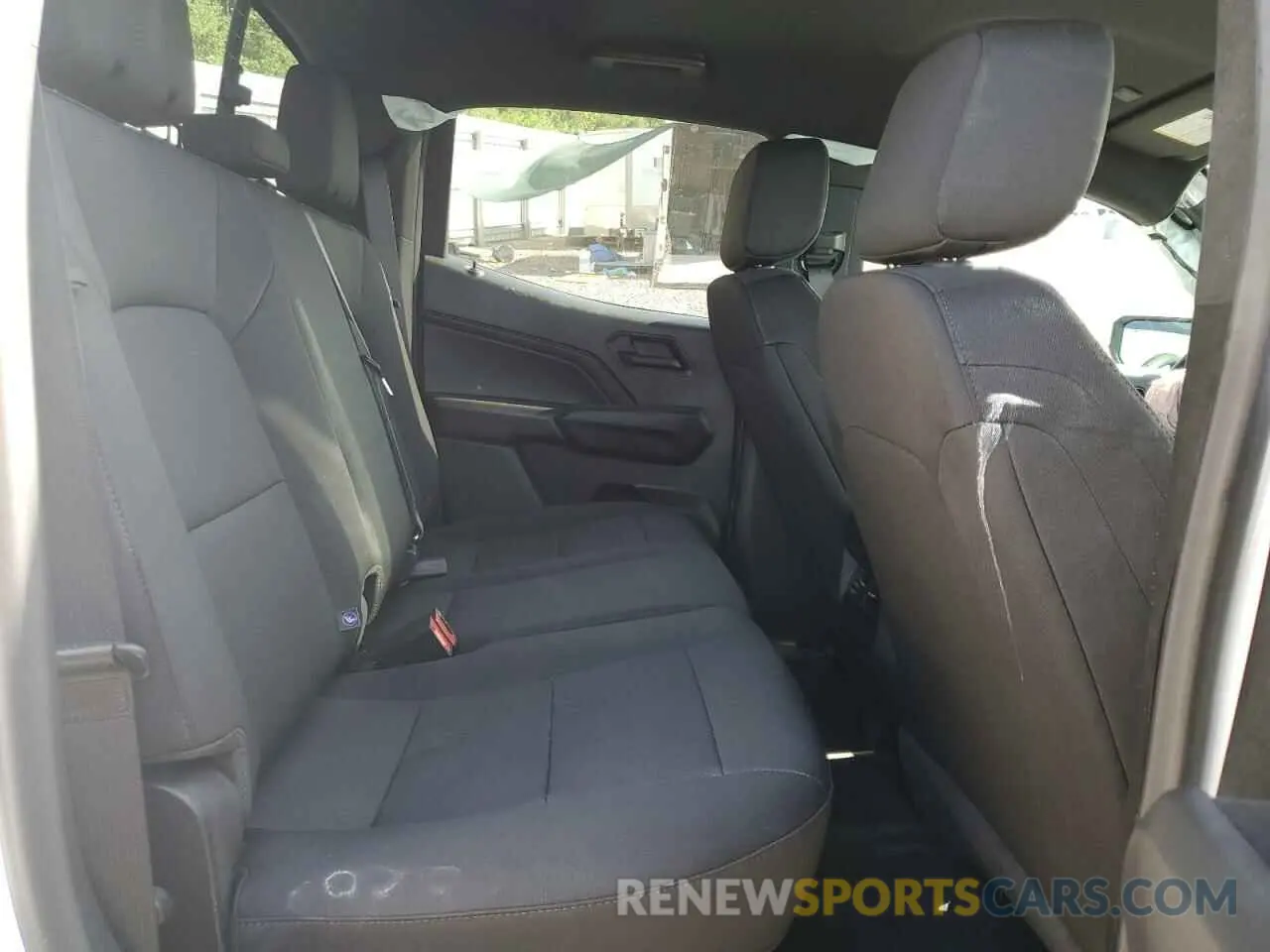 10 Photograph of a damaged car 1GCPSBEK7S1111219 CHEVROLET COLORADO 2025
