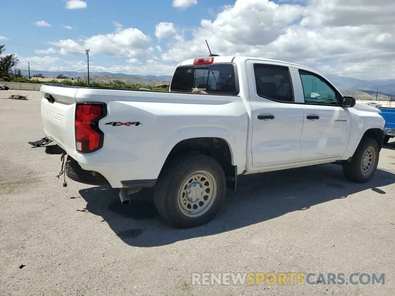 3 Photograph of a damaged car 1GCPTBEK0S1123502 CHEVROLET COLORADO 2025