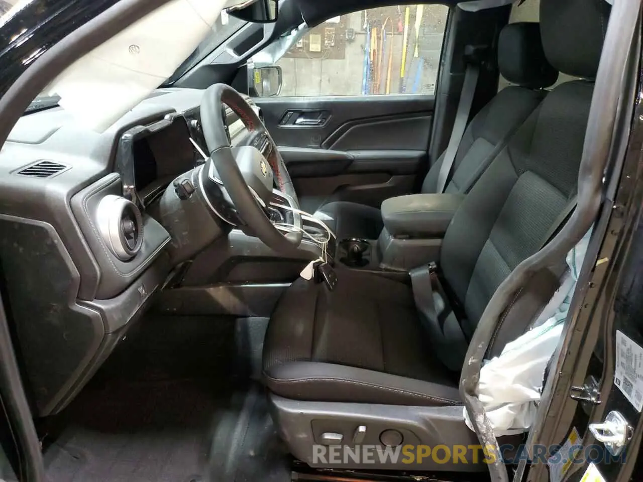 7 Photograph of a damaged car 1GCPTBEK1S1118373 CHEVROLET COLORADO 2025
