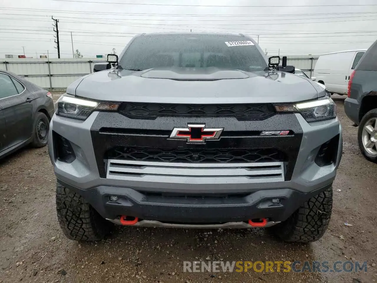 5 Photograph of a damaged car 1GCPTFEK2S1135383 CHEVROLET COLORADO 2025