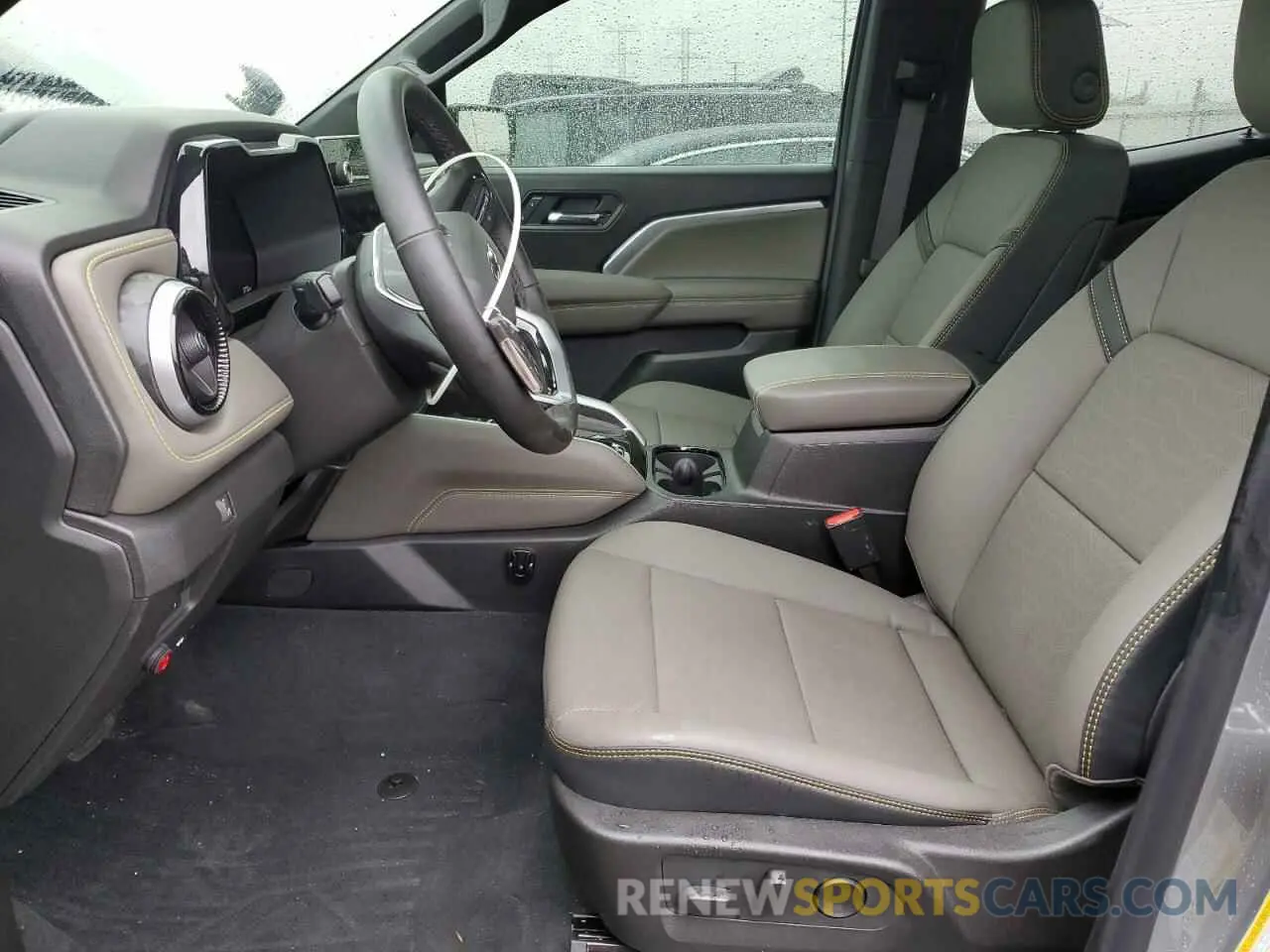 7 Photograph of a damaged car 1GCPTFEK2S1135383 CHEVROLET COLORADO 2025