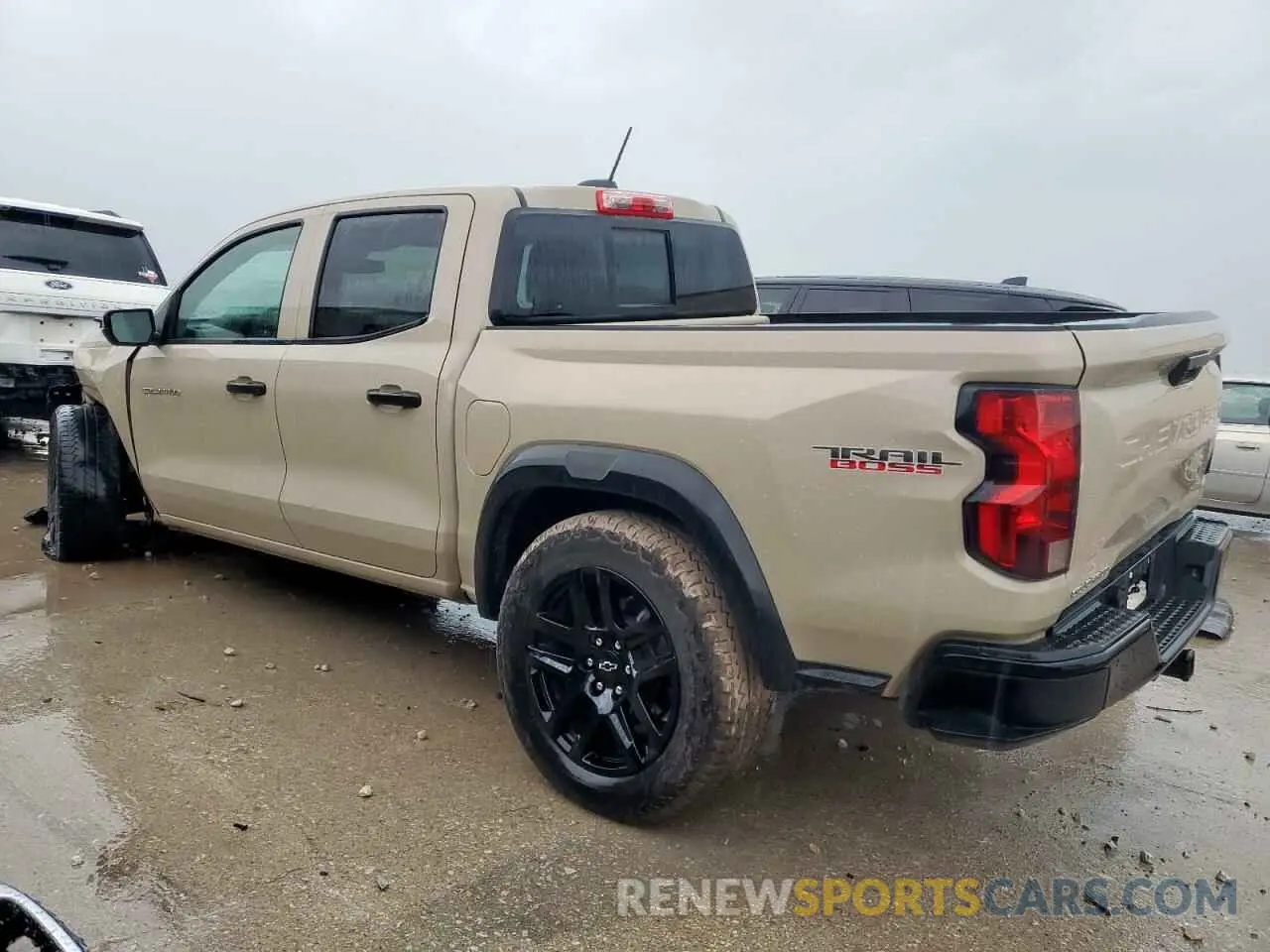 2 Photograph of a damaged car 1GCPTEEK5P1190797 CHEVROLET COLORADO T 2023