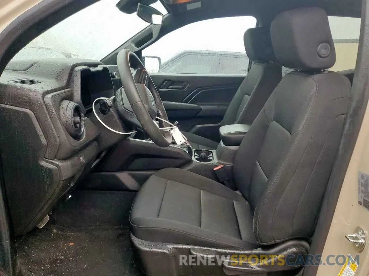 7 Photograph of a damaged car 1GCPTEEK5P1190797 CHEVROLET COLORADO T 2023
