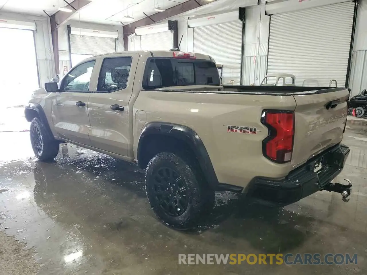 2 Photograph of a damaged car 1GCPTEEK6P1249890 CHEVROLET COLORADO T 2023