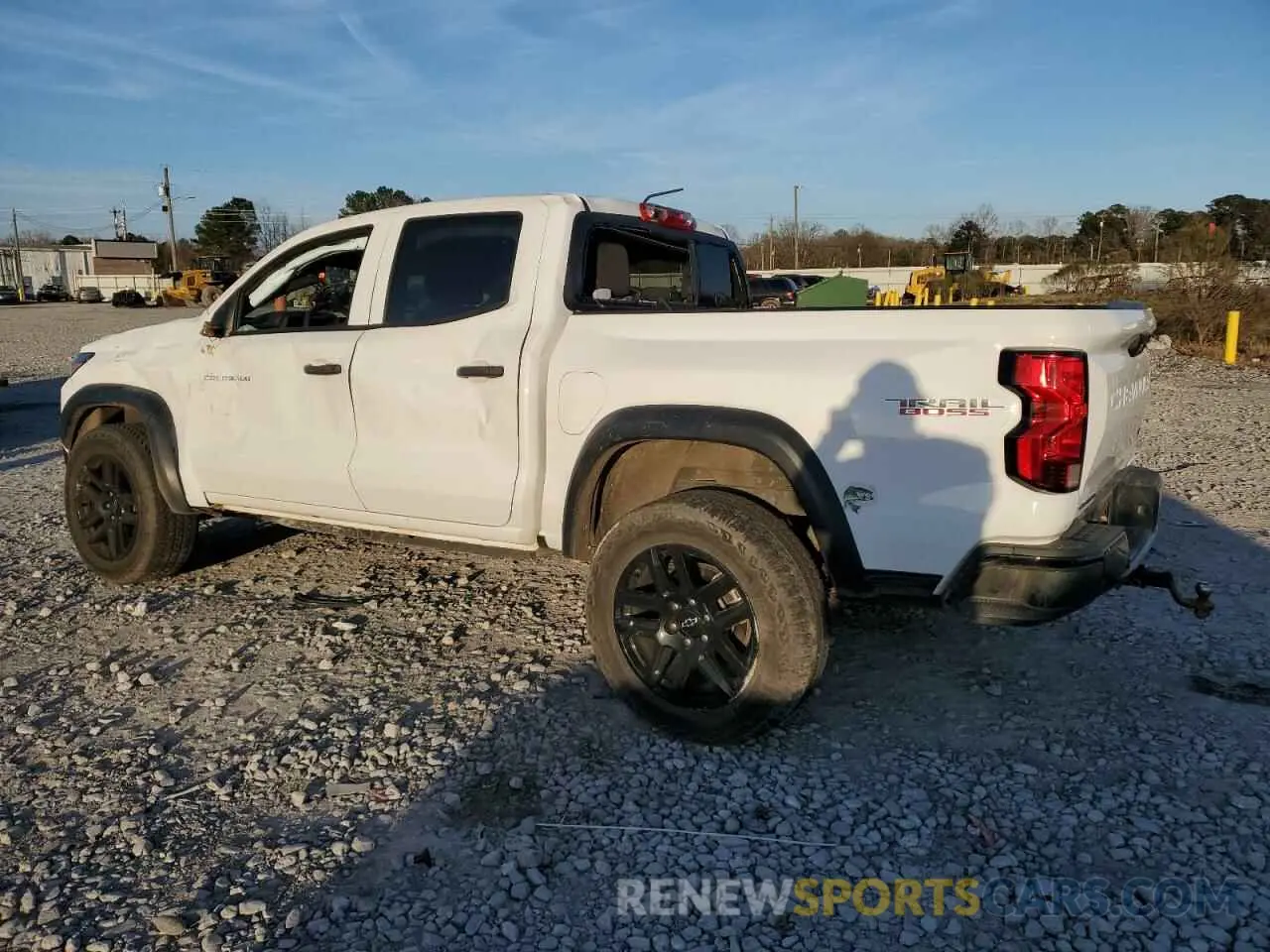 2 Photograph of a damaged car 1GCPTEEK9P1159617 CHEVROLET COLORADO T 2023
