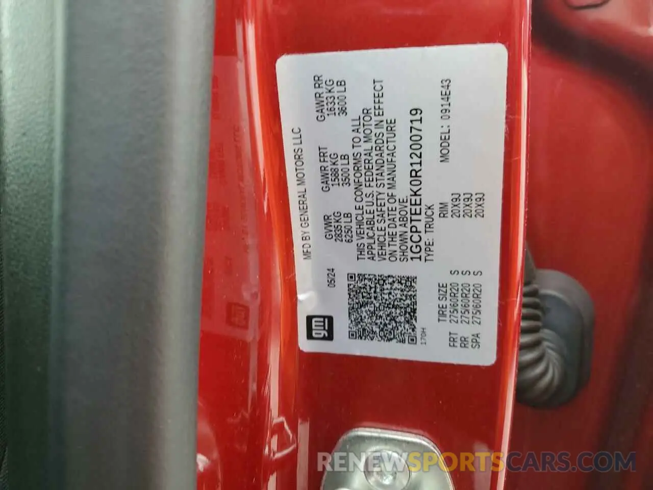 12 Photograph of a damaged car 1GCPTEEK0R1200719 CHEVROLET COLORADO T 2024