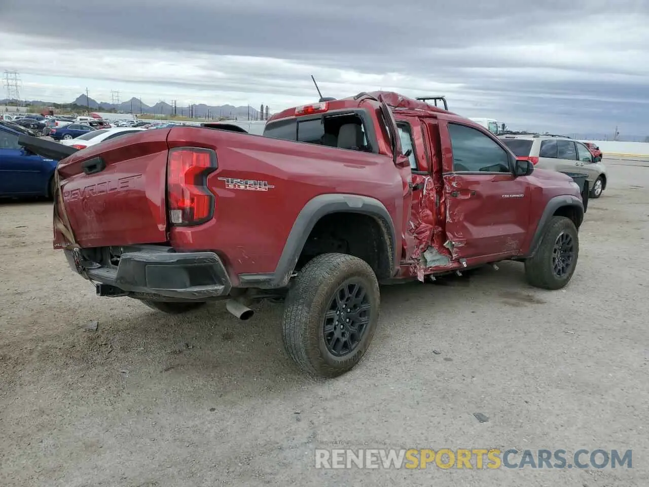 3 Photograph of a damaged car 1GCPTEEK1R1203693 CHEVROLET COLORADO T 2024