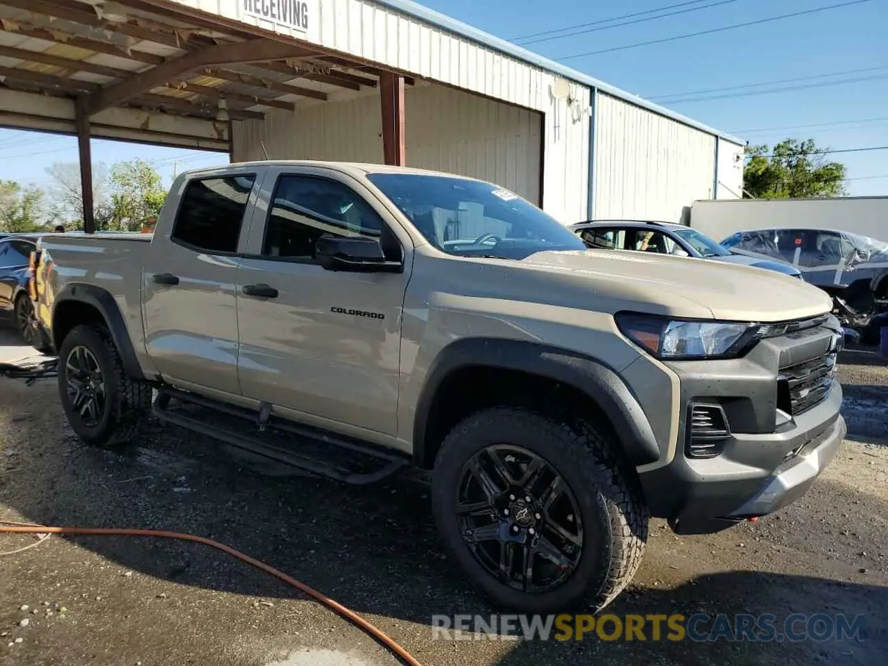 4 Photograph of a damaged car 1GCPTEEK2R1219028 CHEVROLET COLORADO T 2024