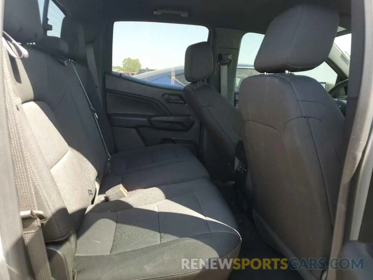 10 Photograph of a damaged car 1GCPTEEK5R1129596 CHEVROLET COLORADO T 2024