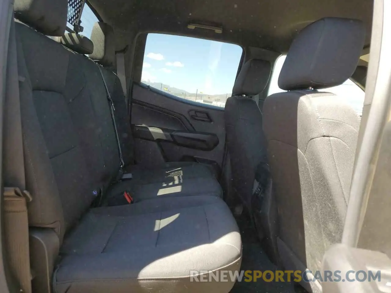 10 Photograph of a damaged car 1GCPTEEK5R1183691 CHEVROLET COLORADO T 2024