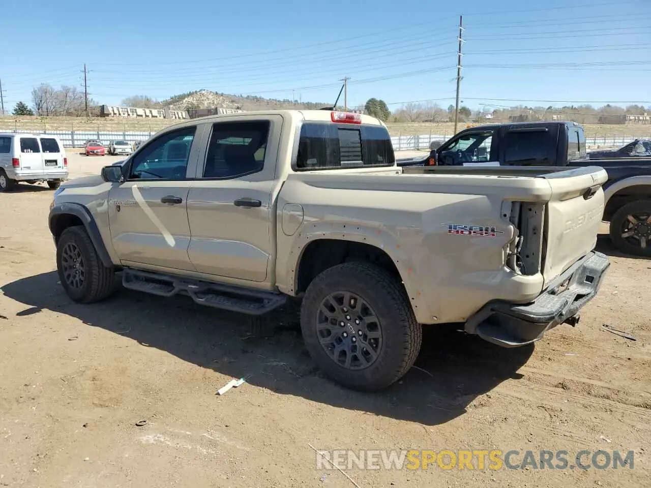 2 Photograph of a damaged car 1GCPTEEK5R1183691 CHEVROLET COLORADO T 2024