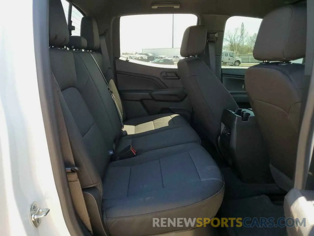 10 Photograph of a damaged car 1GCPTEEK9R1115488 CHEVROLET COLORADO T 2024