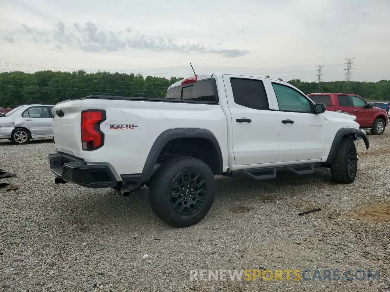 3 Photograph of a damaged car 1GCPTEEK0S1146294 CHEVROLET COLORADO T 2025