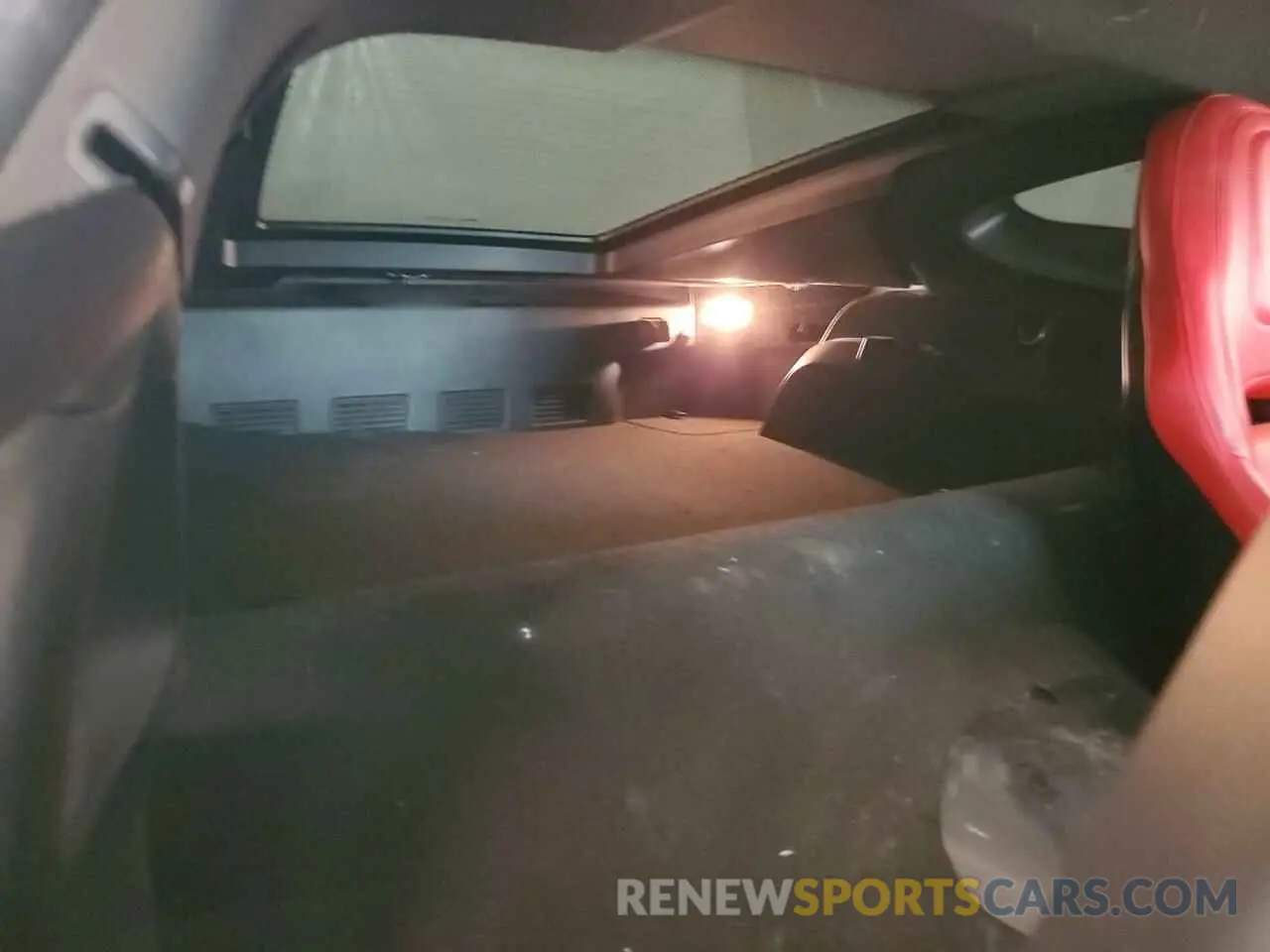10 Photograph of a damaged car 1G1YB2D72K5124012 CHEVROLET CORVETTE 2019