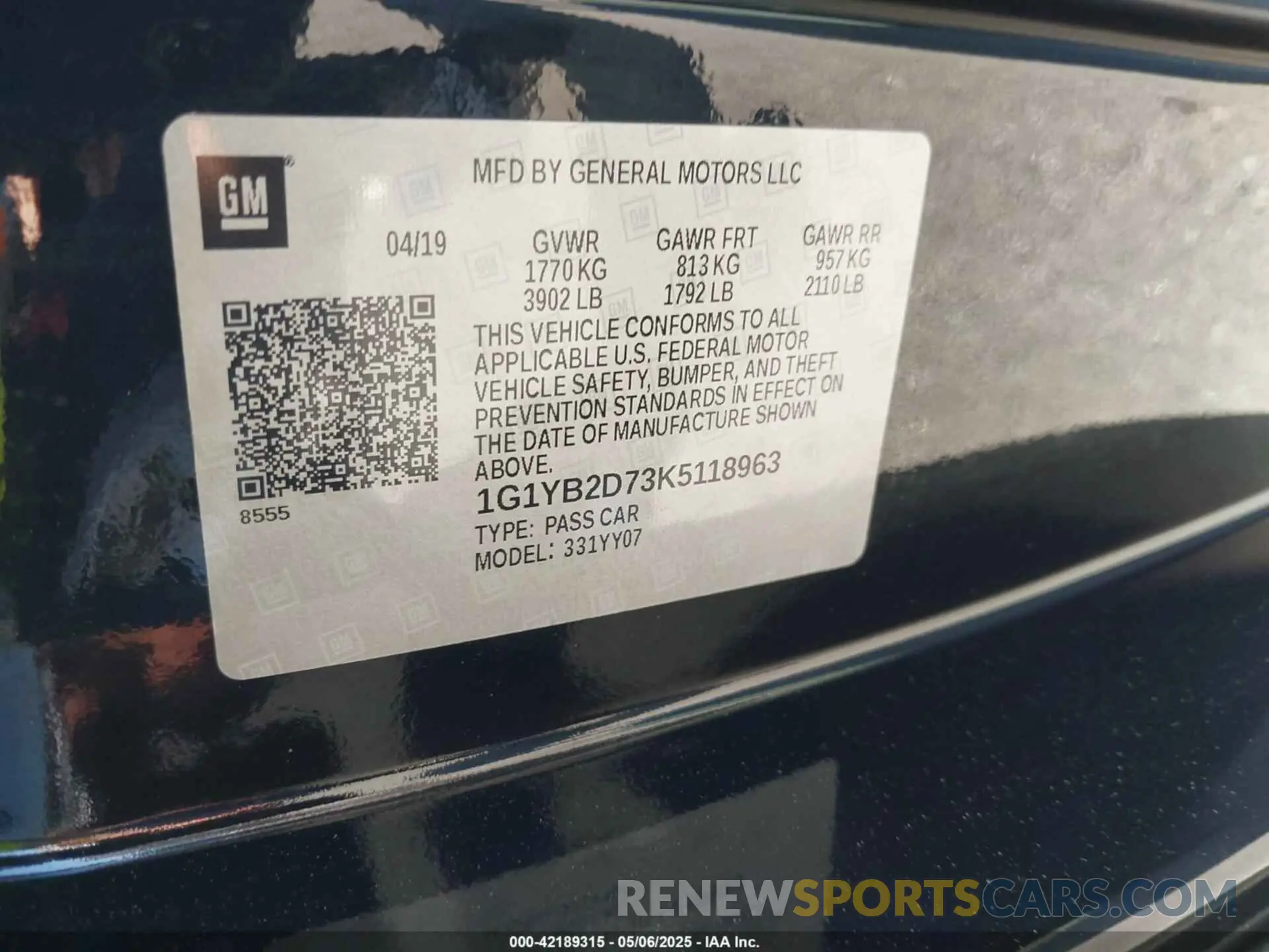 9 Photograph of a damaged car 1G1YB2D73K5118963 CHEVROLET CORVETTE 2019