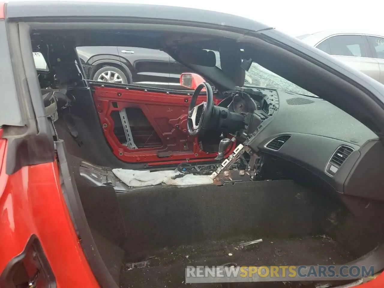 10 Photograph of a damaged car 1G1YB2D76K5105544 CHEVROLET CORVETTE 2019