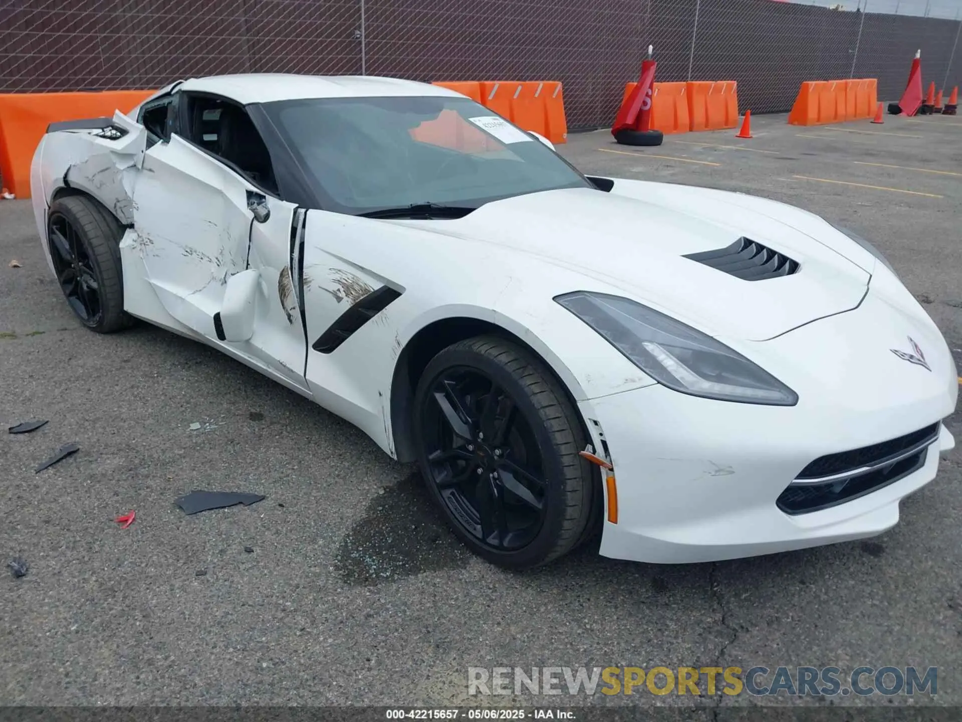 1 Photograph of a damaged car 1G1YB2D76K5112204 CHEVROLET CORVETTE 2019