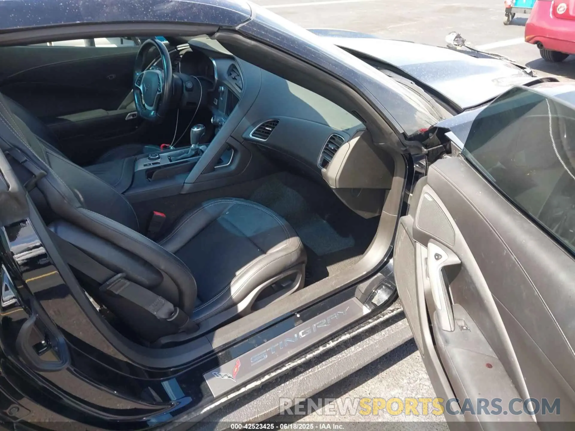 5 Photograph of a damaged car 1G1YB2D78K5105612 CHEVROLET CORVETTE 2019