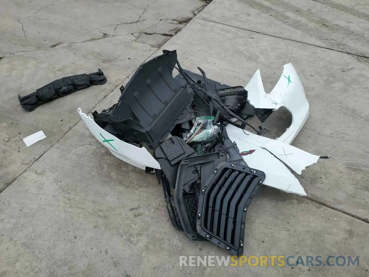 12 Photograph of a damaged car 1G1YB2D7XK5113792 CHEVROLET CORVETTE 2019