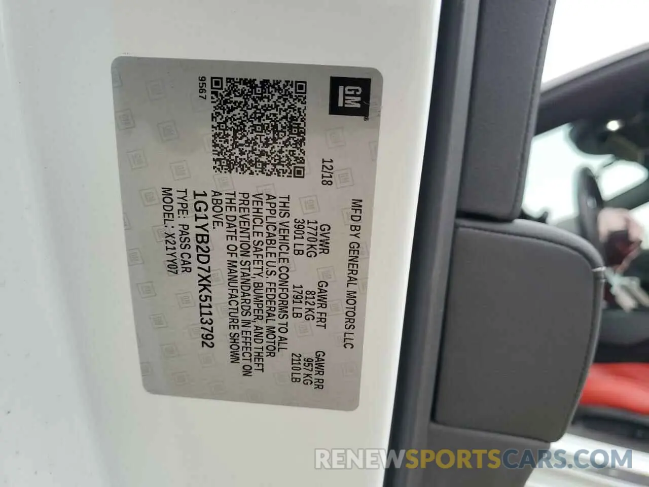 13 Photograph of a damaged car 1G1YB2D7XK5113792 CHEVROLET CORVETTE 2019