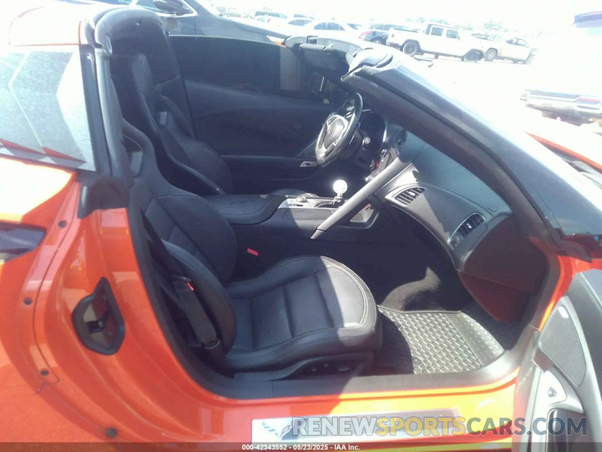 5 Photograph of a damaged car 1G1YC2D77K5100110 CHEVROLET CORVETTE 2019