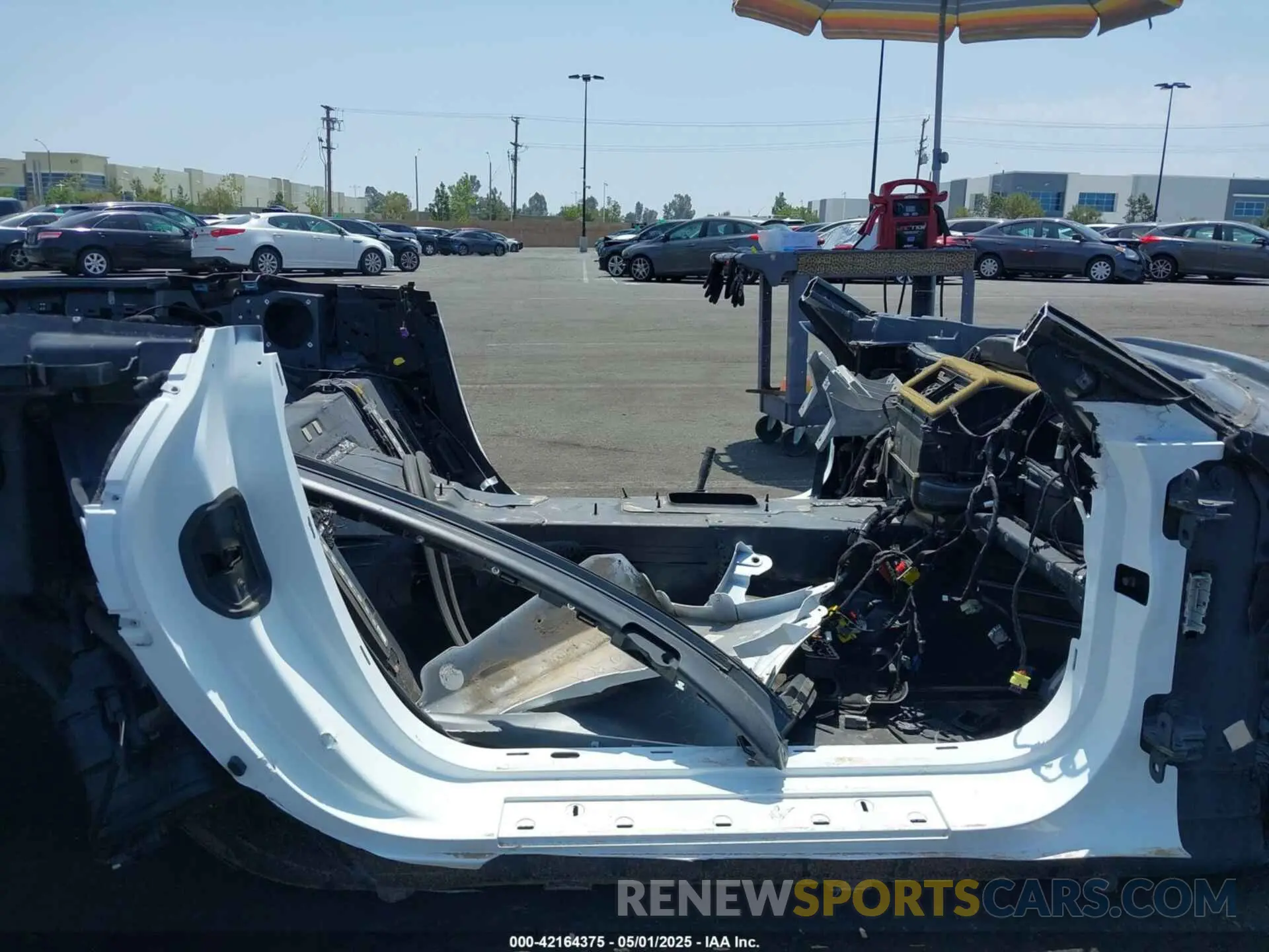13 Photograph of a damaged car 1G1YD2D70K5115061 CHEVROLET CORVETTE 2019