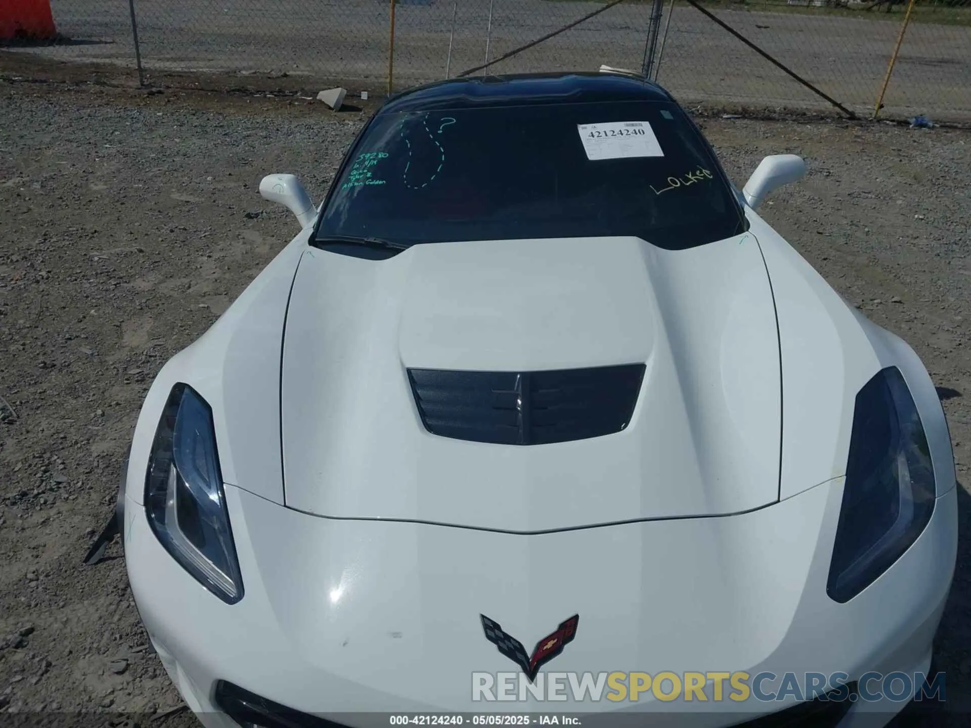10 Photograph of a damaged car 1G1YP2D60K5602260 CHEVROLET CORVETTE 2019