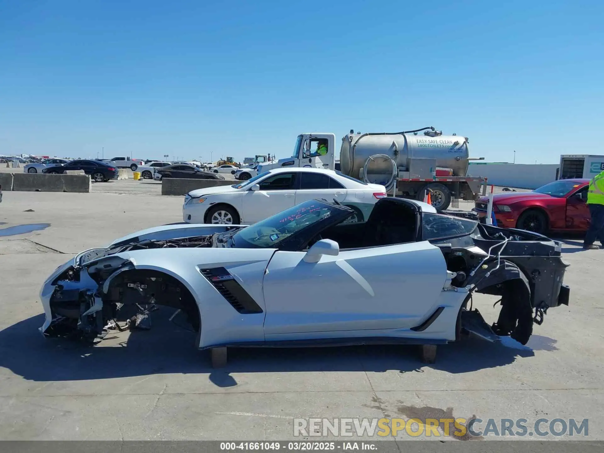 14 Photograph of a damaged car 1G1YP2D61K5600520 CHEVROLET CORVETTE 2019