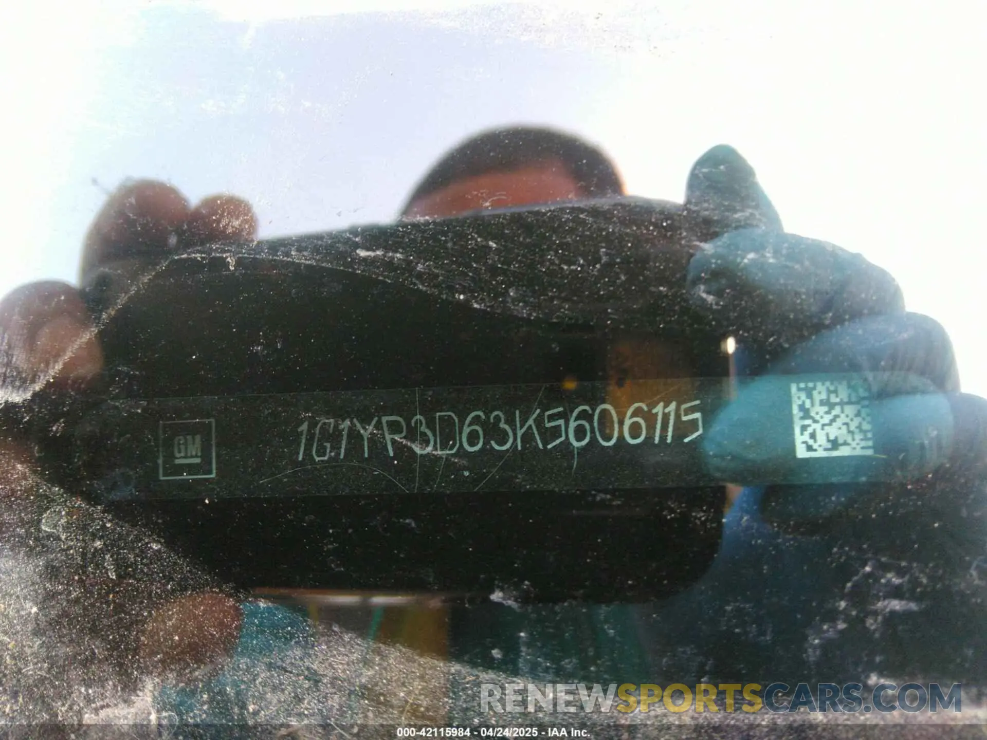 9 Photograph of a damaged car 1G1YP3D63K5606115 CHEVROLET CORVETTE 2019