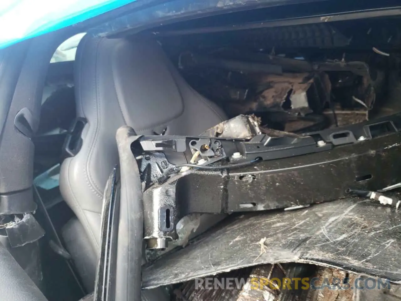 10 Photograph of a damaged car 1G1YR2D68K5600119 CHEVROLET CORVETTE 2019