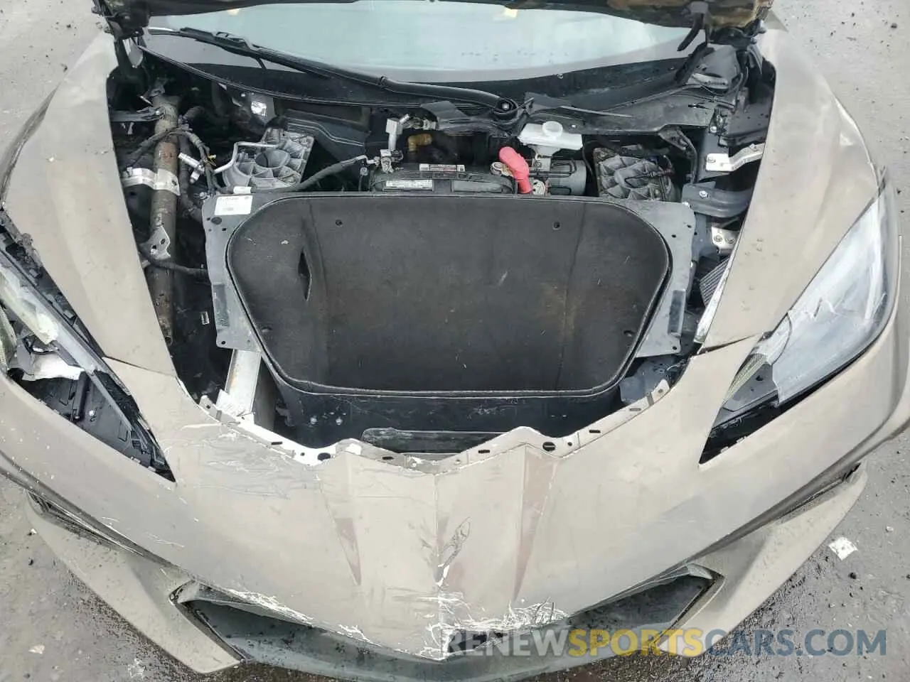 11 Photograph of a damaged car 1G1YB2D40M5110151 CHEVROLET CORVETTE 2021