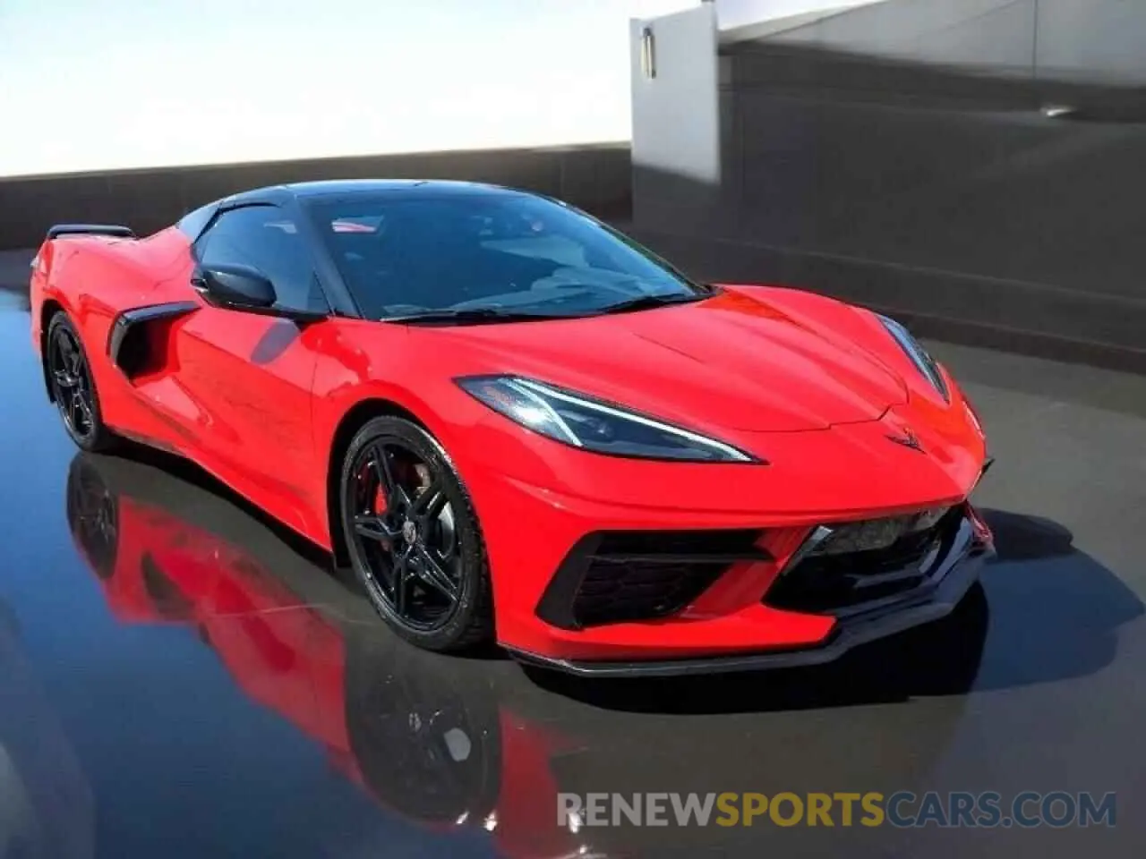 1 Photograph of a damaged car 1G1YB3D4XM5106XXX CHEVROLET CORVETTE 2021