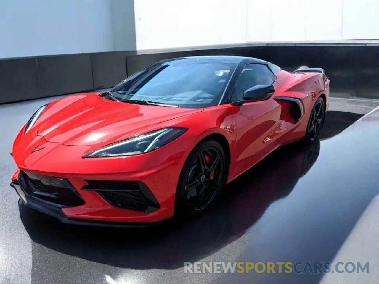 2 Photograph of a damaged car 1G1YB3D4XM5106XXX CHEVROLET CORVETTE 2021