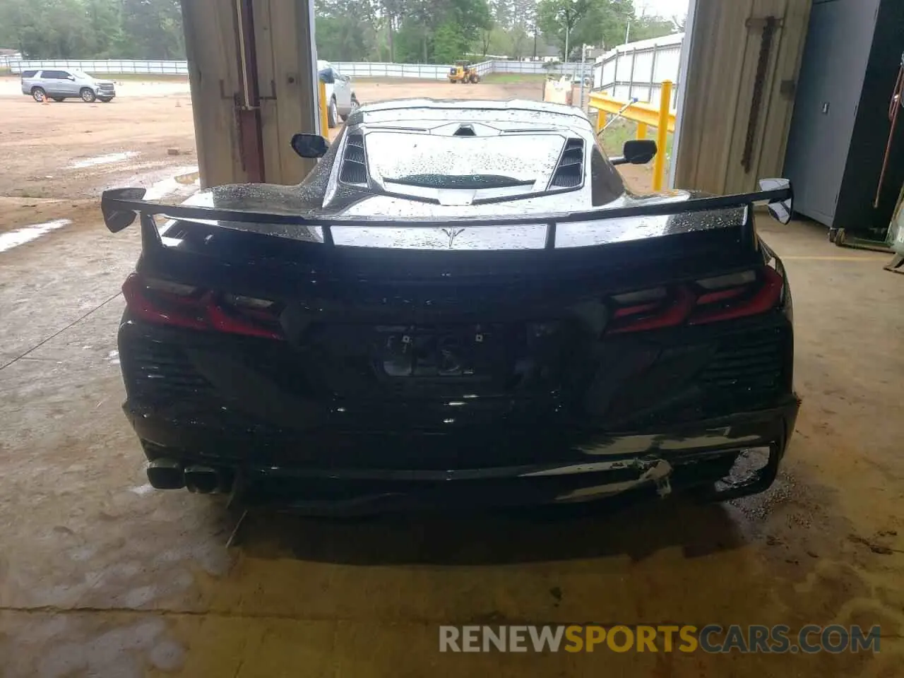 6 Photograph of a damaged car 1G1YC2D49M5121209 CHEVROLET CORVETTE 2021
