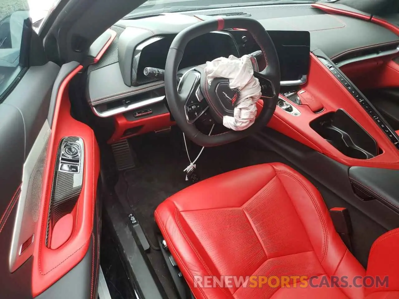 8 Photograph of a damaged car 1G1YC2D46N5117832 CHEVROLET CORVETTE 2022