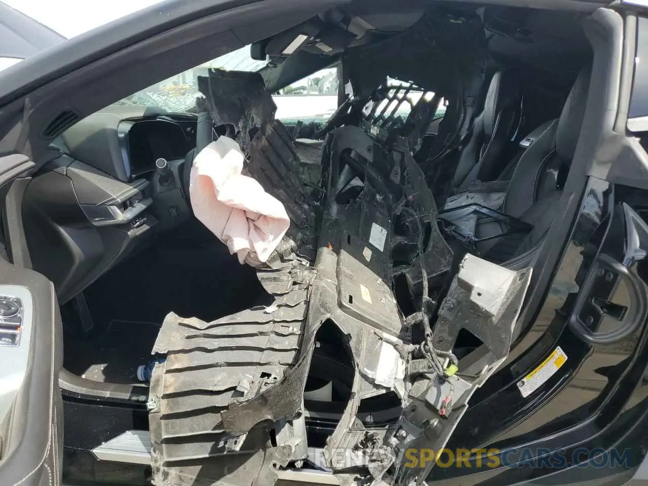 7 Photograph of a damaged car 1G1YC2D4XN5113198 CHEVROLET CORVETTE 2022