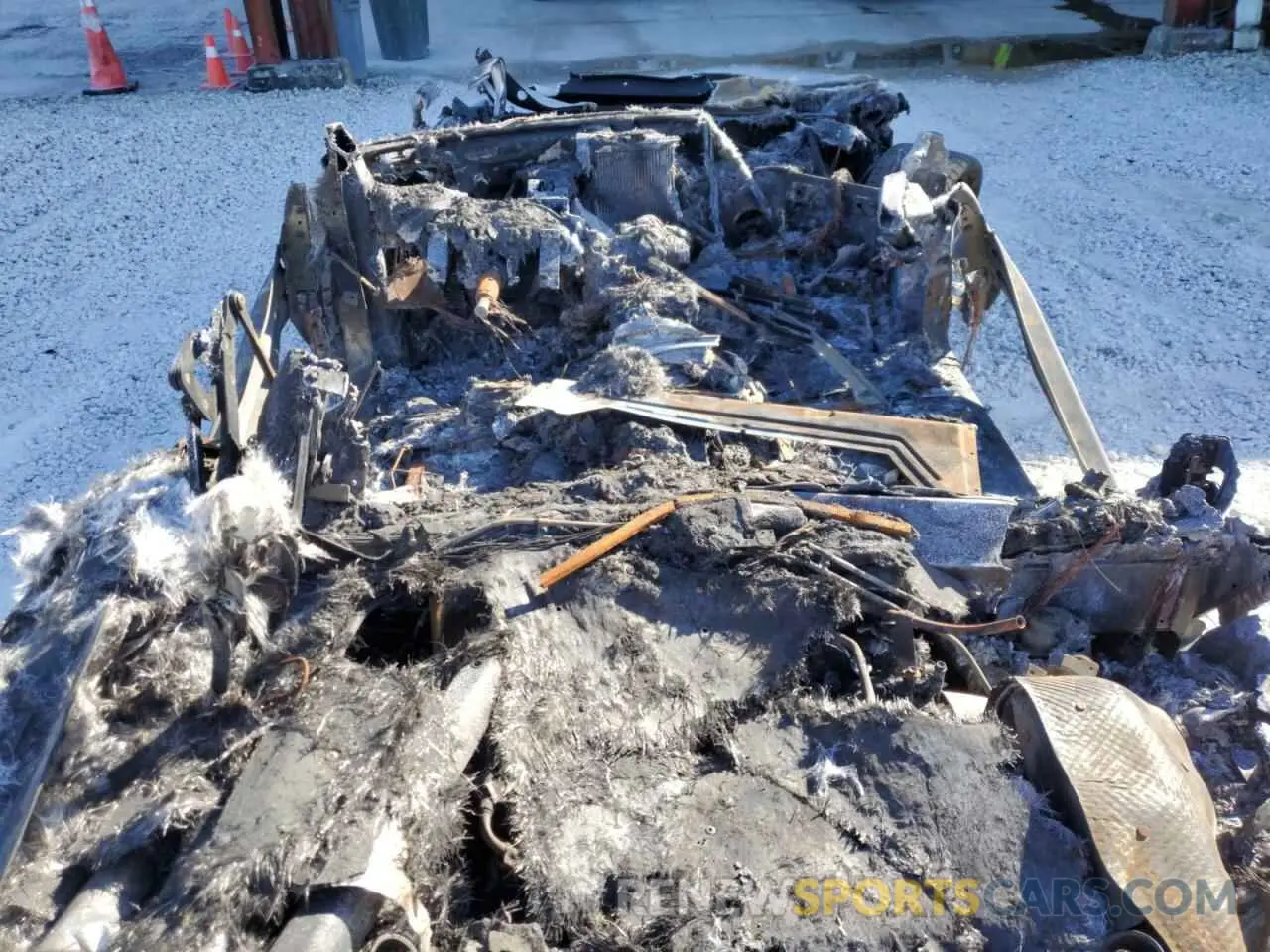 8 Photograph of a damaged car 1G1YA3D40R5116774 CHEVROLET CORVETTE 2024