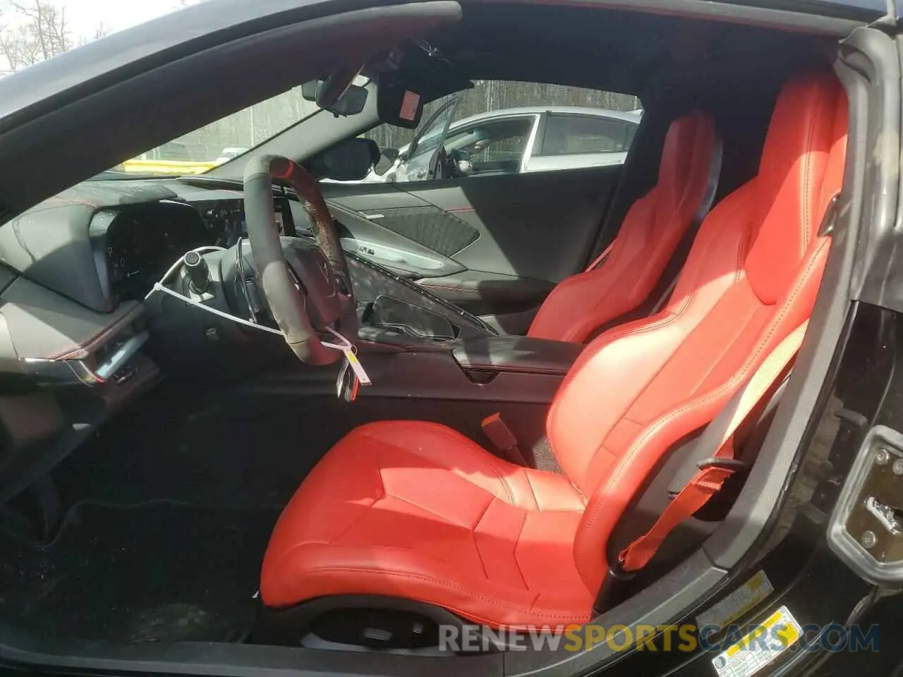 7 Photograph of a damaged car 1G1YD2D31R5610151 CHEVROLET CORVETTE 2024