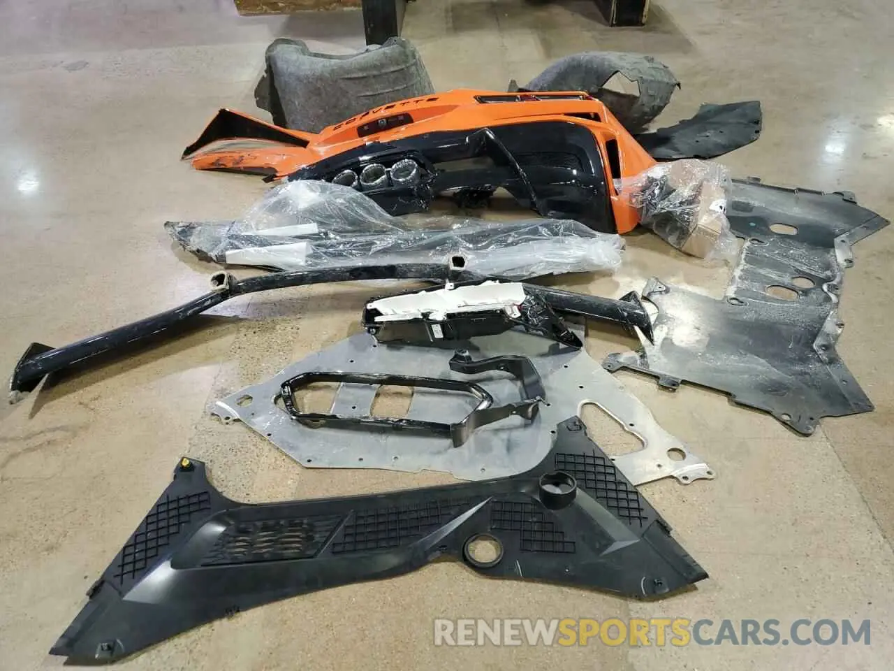 19 Photograph of a damaged car 1G1YE2D39R5605860 CHEVROLET CORVETTE 2024