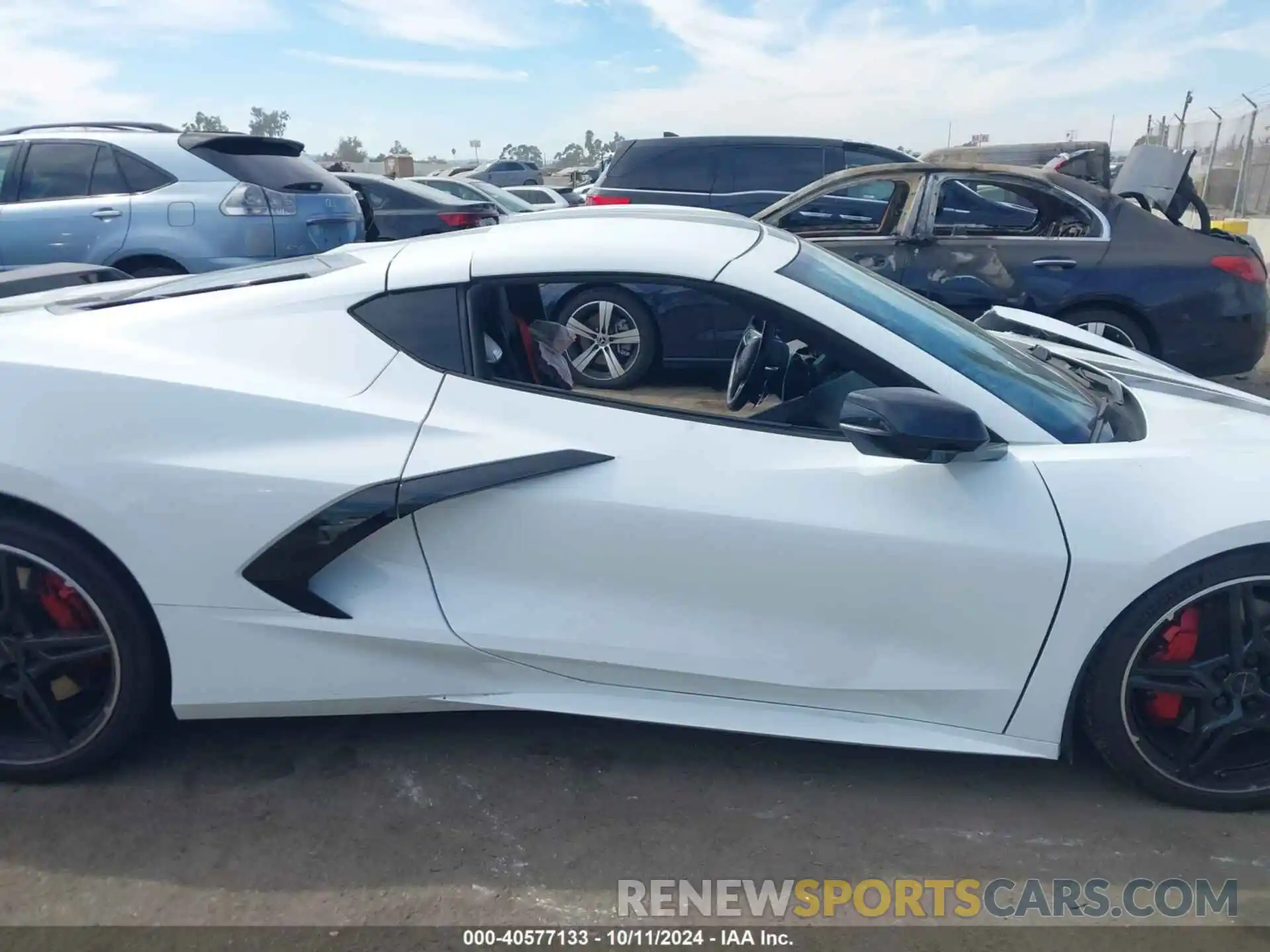 14 Photograph of a damaged car 1G1Y82D40L5109949 CHEVROLET CORVETTE STINGRAY 2020