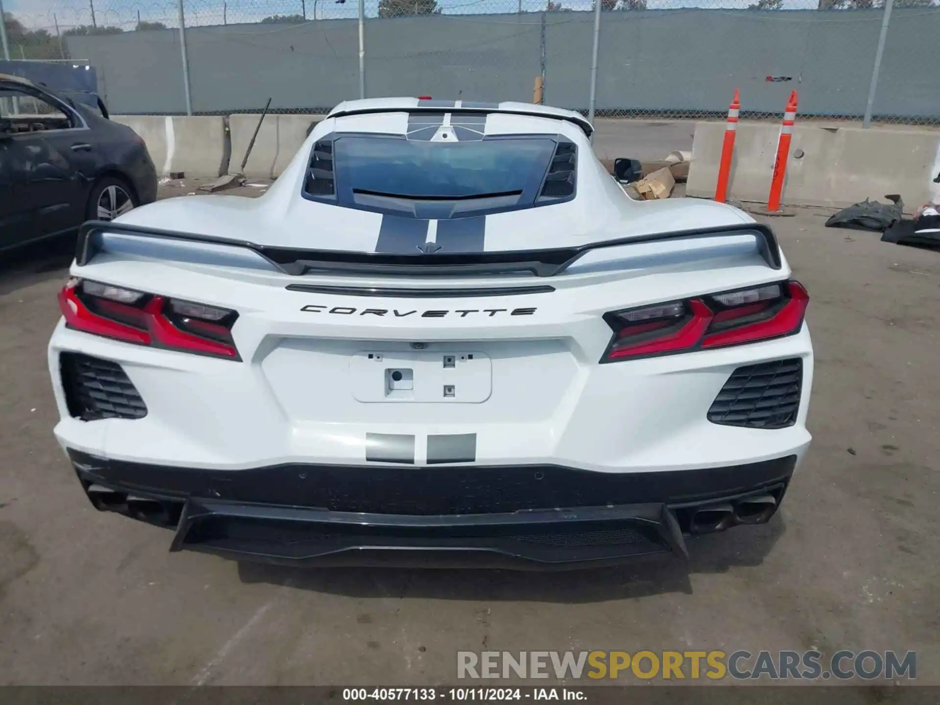 17 Photograph of a damaged car 1G1Y82D40L5109949 CHEVROLET CORVETTE STINGRAY 2020