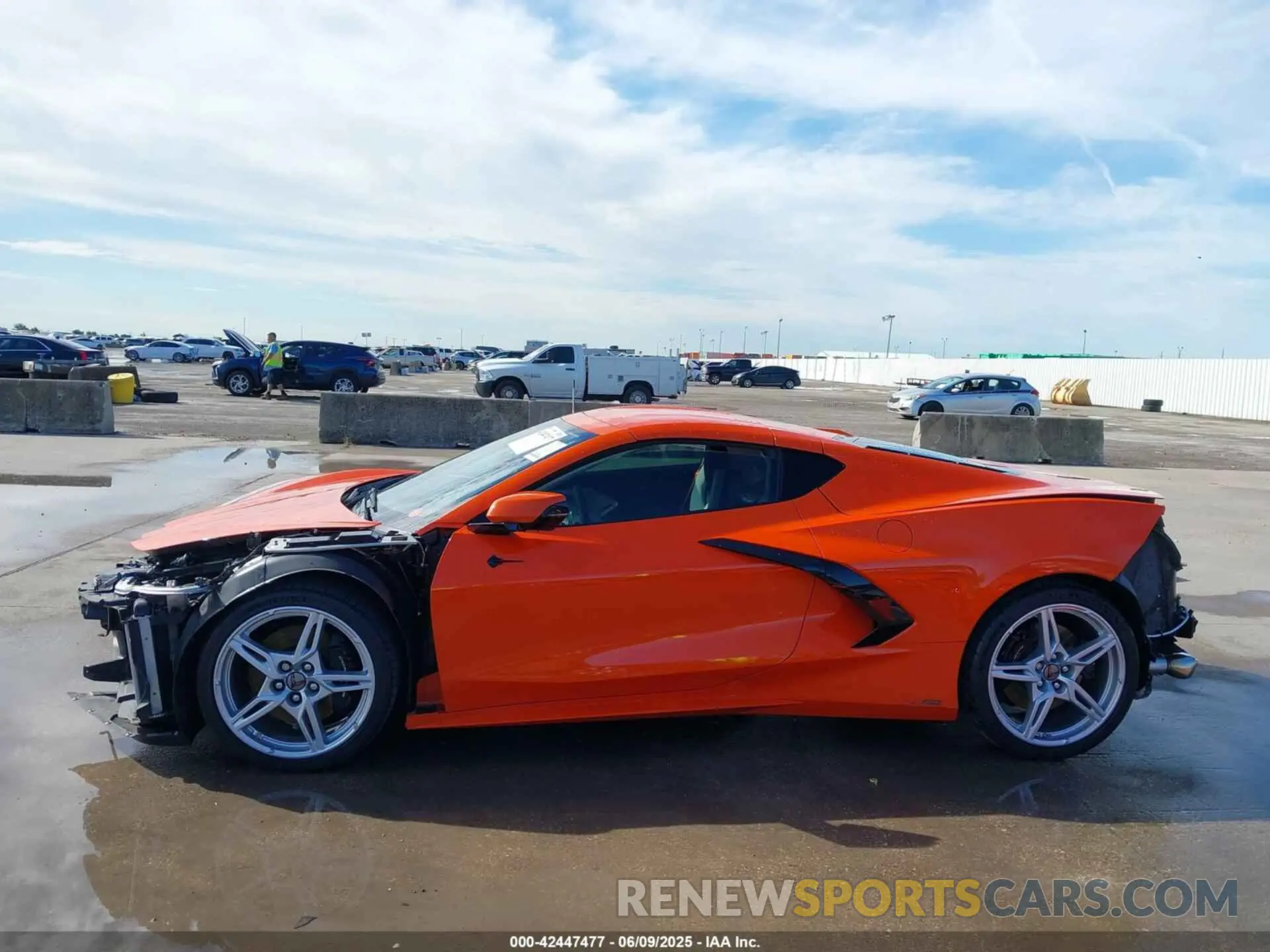 15 Photograph of a damaged car 1G1Y82D46L5105548 CHEVROLET CORVETTE STINGRAY 2020
